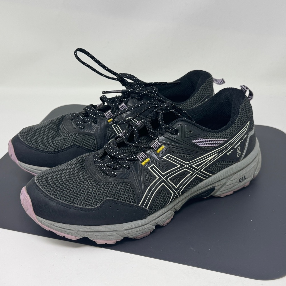 ASICS Gel-Venture 8 Black Ivory  size 10